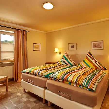 Appartement Gaestehaus Am Brunnen