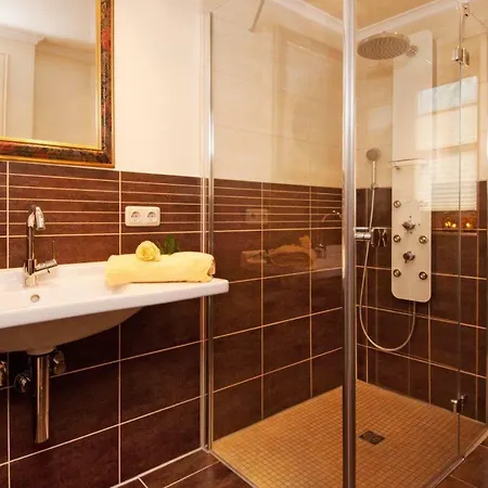 Gaestehaus Am Brunnen Appartement